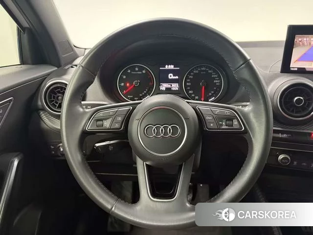 Audi Q2L 2020 Белый из Китая, фото 2