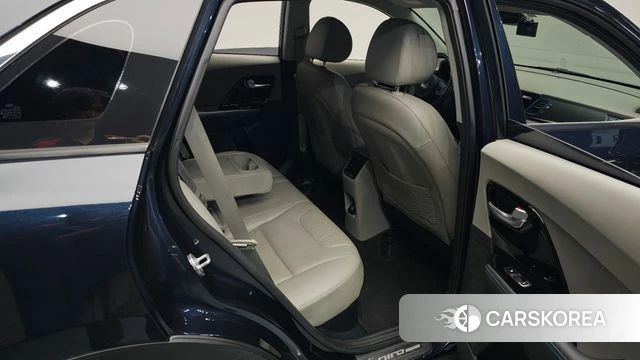 Kia Niro 2018 Синий из Кореи, фото 2