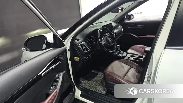 Kia Seltos 2019 Белый из Кореи, фото 2