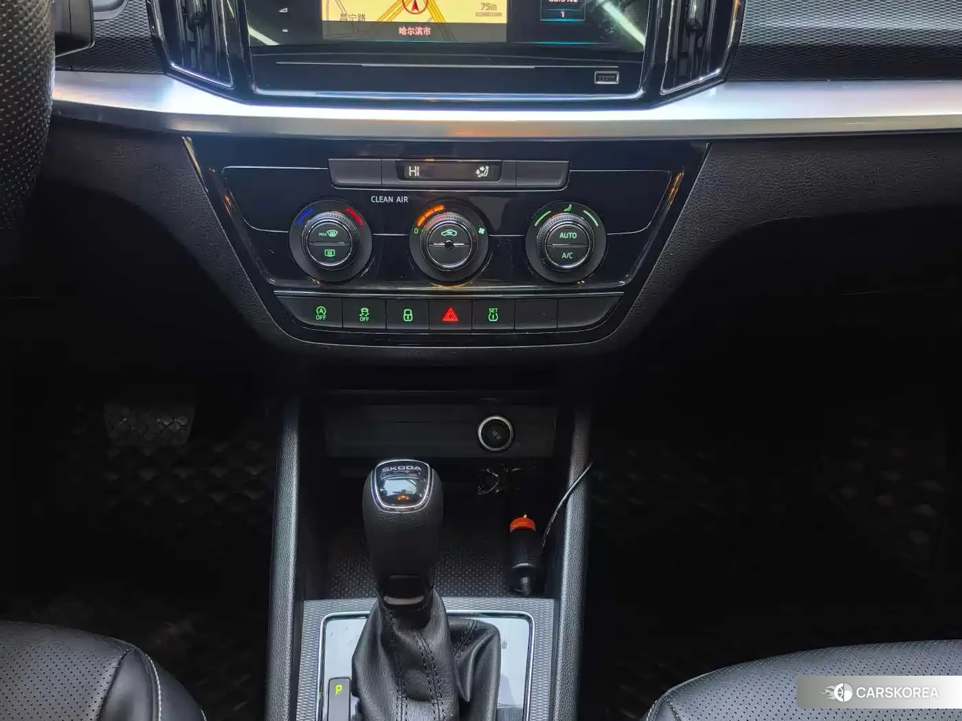 Skoda Komick 2022 Белый из Китая, фото 2