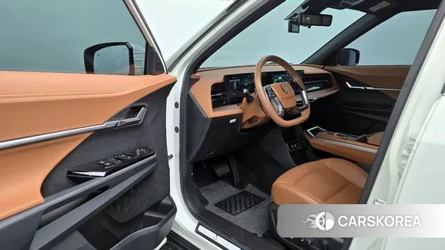 Ssangyong The New Torres 2024 Белый из Кореи, фото 2