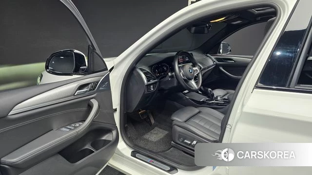 BMW X3 (G01) 2021 Белый из Кореи, фото 2