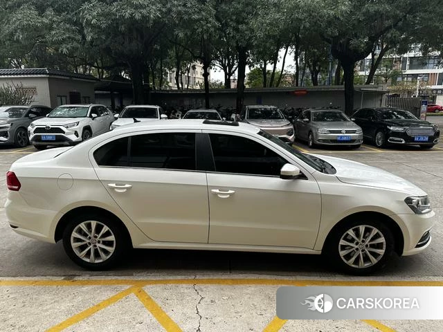 Volkswagen Lavida 2018 Белый из Китая, фото 2