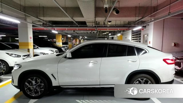 BMW X4 (G02) 2024 Белый из Кореи, фото 2