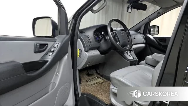 Hyundai The New Grand Starex 2019 Черный из Кореи, фото 2