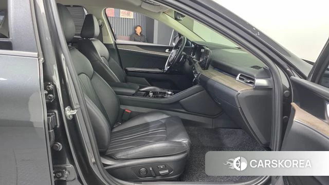 Kia K5 3rd generation 2021 Серый из Кореи, фото 2