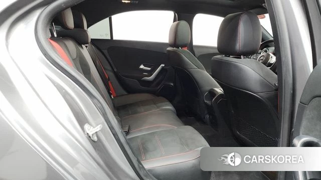 Mercedes-Benz A-Class W177 2021 Серый из Кореи, фото 2