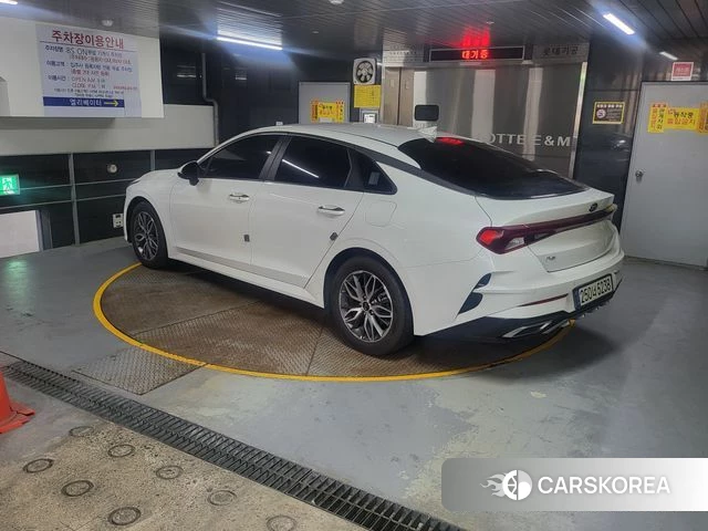 Kia K5 3rd generation 2021 Белый из Кореи, фото 2