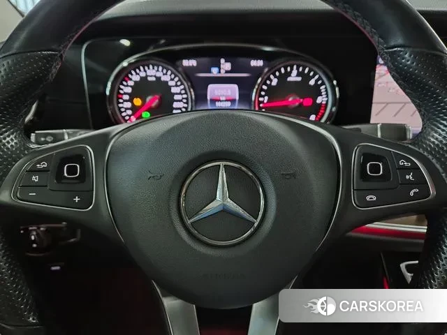 Mercedes-Benz E-Class W213 2018 Серебряный из Кореи, фото 2