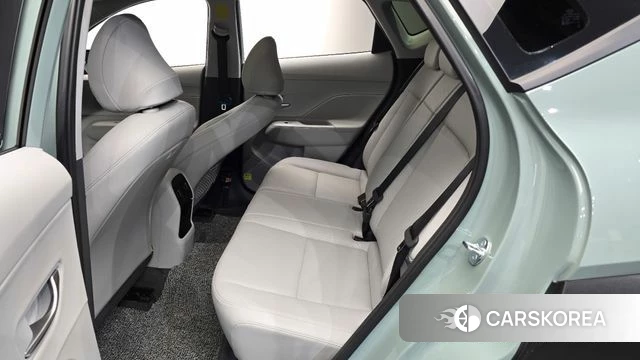 Hyundai Kona (SX2) 2026 Светло-зеленый из Кореи, фото 2