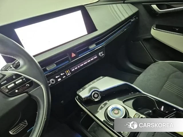 Kia EV6 2022 Красный из Кореи, фото 2