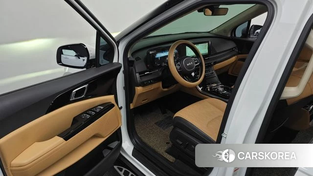 Kia Carnival 4th generation 2023 Белый из Кореи, фото 2