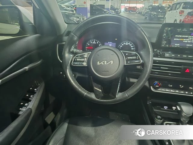 Kia Seltos 2021 Белый из Кореи, фото 2
