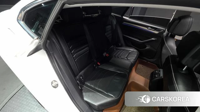 Volkswagen Arteon 2020 Белый из Кореи, фото 2
