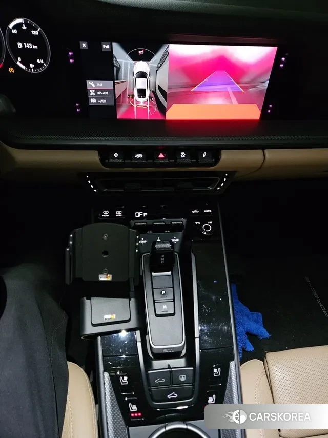 Porsche 911(992) 2020 Желтый из Кореи, фото 2