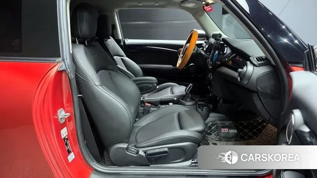 Mini Cooper 2020 Красный из Кореи, фото 2