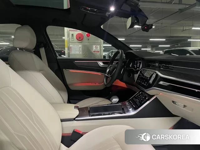 Audi A6 (C8) 2023 Белый из Кореи, фото 2