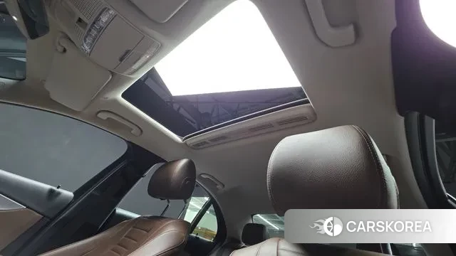 Mercedes-Benz E-Class W213 2018 Черный из Кореи, фото 2