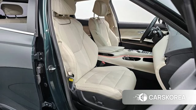 Genesis GV70 2021 Зеленый из Кореи, фото 2