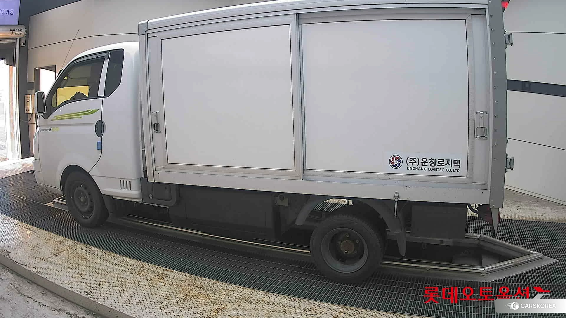 Hyundai Porter II electric 2021 Белый из Кореи, фото 2