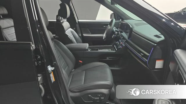 Hyundai Santa Fe (MX5) 2024 Черный из Кореи, фото 2
