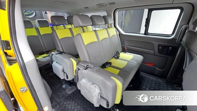 Hyundai The New Grand Starex 2021 Желтый из Кореи, фото 2