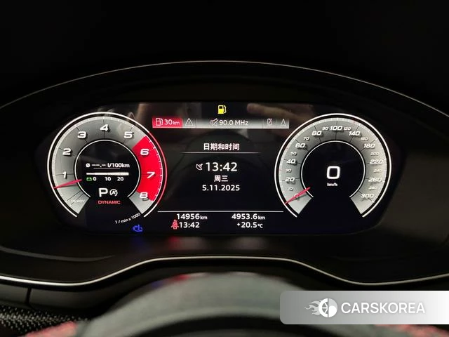 Audi S4 2024 Темно-серый из Китая, фото 2