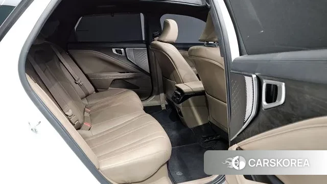 Kia K8 Hybrid 2022 Белый из Кореи, фото 2