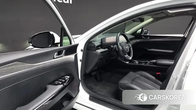 Kia The New K5 3rd generation 2024 Белый из Кореи, фото 2