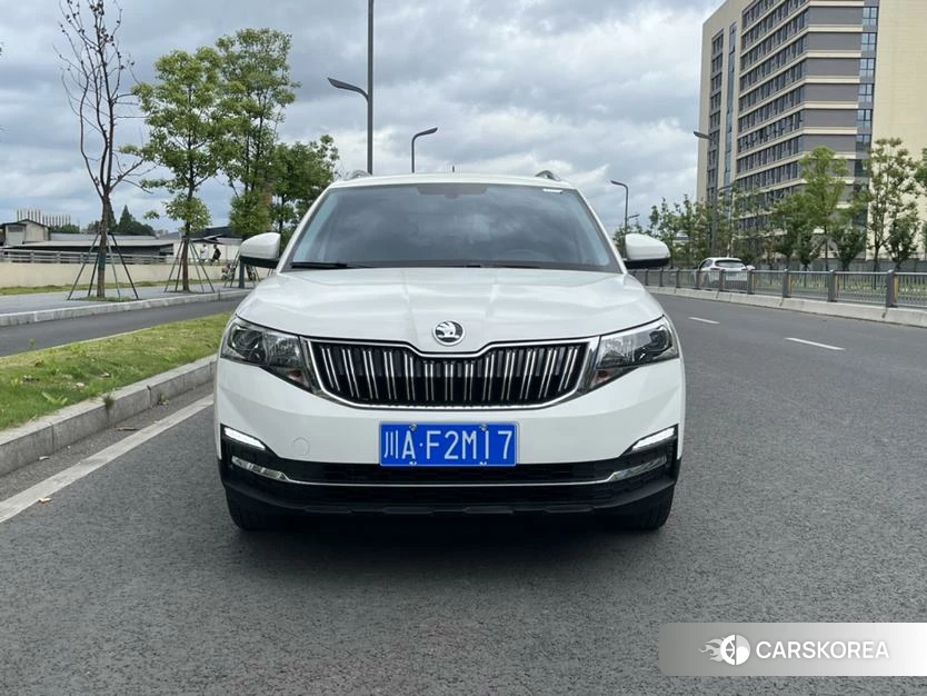 Skoda Komick 2019 Белый из Китая, фото 2