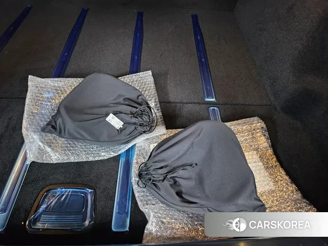 Mercedes-Benz GLS - Class X167 2025 Серебристо-серый из Кореи, фото 2