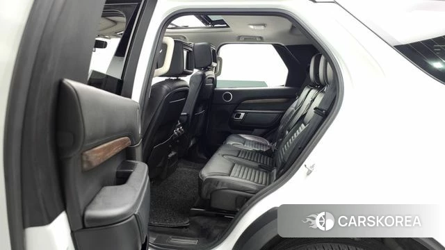 Land Rover Discovery 5 2018 Белый из Кореи, фото 2
