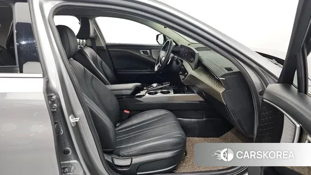 Kia K8 2021 Серебристо-серый из Кореи, фото 2