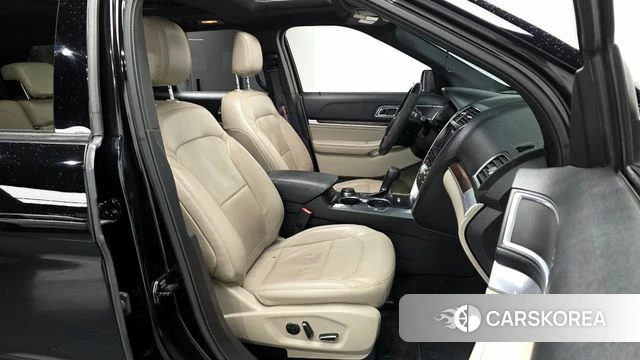 Ford Explorer 2018 Черный из Кореи, фото 2