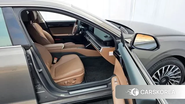 Hyundai Grandeur Hybrid (GN7) 2023 Песочный из Кореи, фото 2