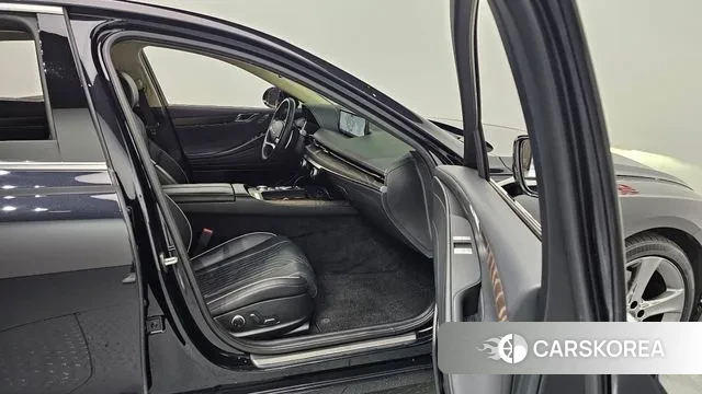 Genesis G80 (RG3) 2020 Черный из Кореи, фото 2