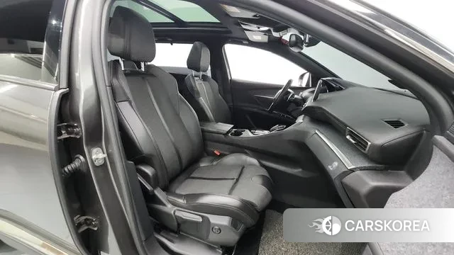 Peugeot 5008 second generation 2018 Серый из Кореи, фото 2