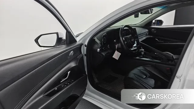 Hyundai Avante (CN7) 2021 Белый из Кореи, фото 2