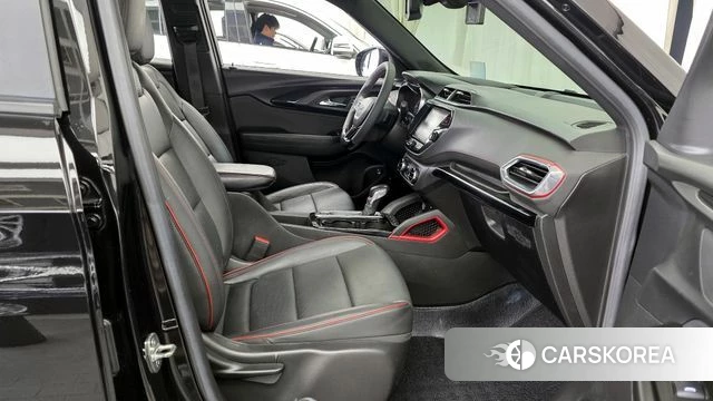 Chevrolet (GM Daewoo) Trailblazer 2021 Черный из Кореи, фото 2