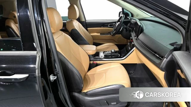 Kia Carnival 4th generation 2021 Черный из Кореи, фото 2