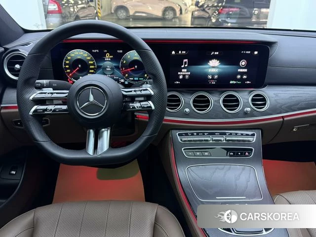 Mercedes-Benz E-class (imported) 2021 Синий из Китая, фото 2