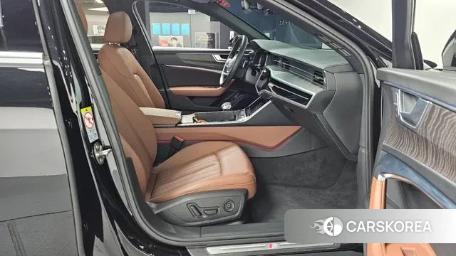 Audi A6 (C8) 2022 Черный из Кореи, фото 2