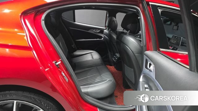 Genesis G70 2018 Красный из Кореи, фото 2