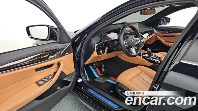 BMW 5 Series (G30) id 2911341 из Кореи 2