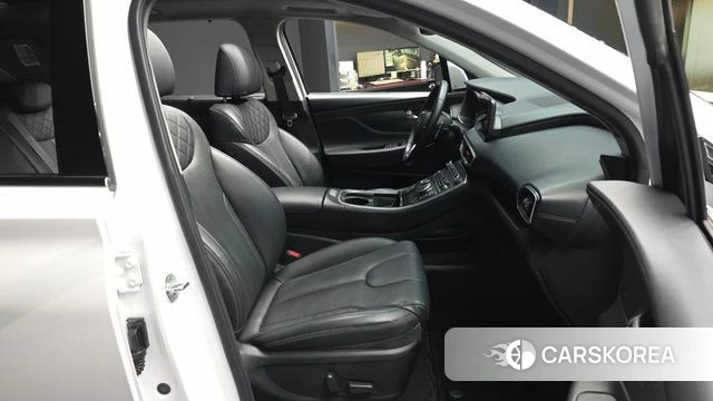 Hyundai The New Santa Fe 2021 Белый из Кореи, фото 2