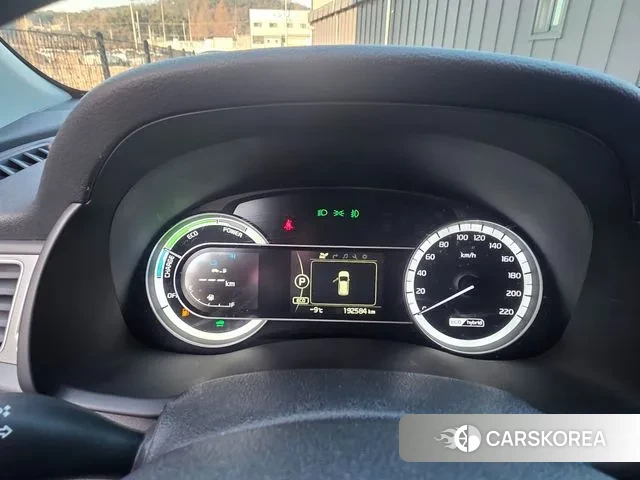 Kia Niro 2018 Серебряный из Кореи, фото 2