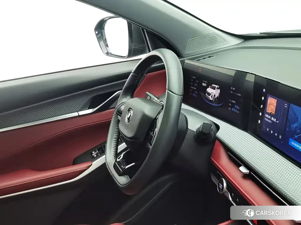 Chang'an CS75PLUS 2022 Silver/gray из Китая, фото 2