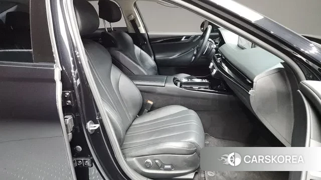 Genesis G80 (RG3) 2020 Черный из Кореи, фото 2