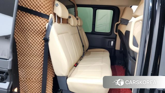 Hyundai Staria 2022 Черный из Кореи, фото 2