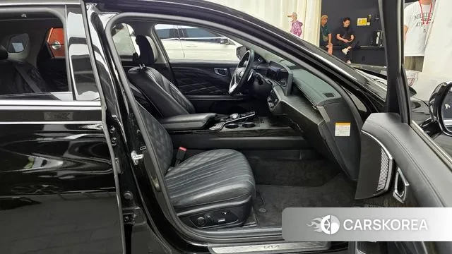 Kia K8 Hybrid 2022 Черный из Кореи, фото 2